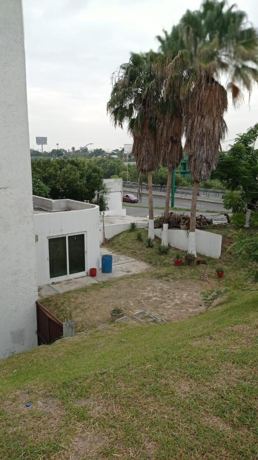 林达维斯塔舒适行政套房酒店 Guadalupe  外观 照片